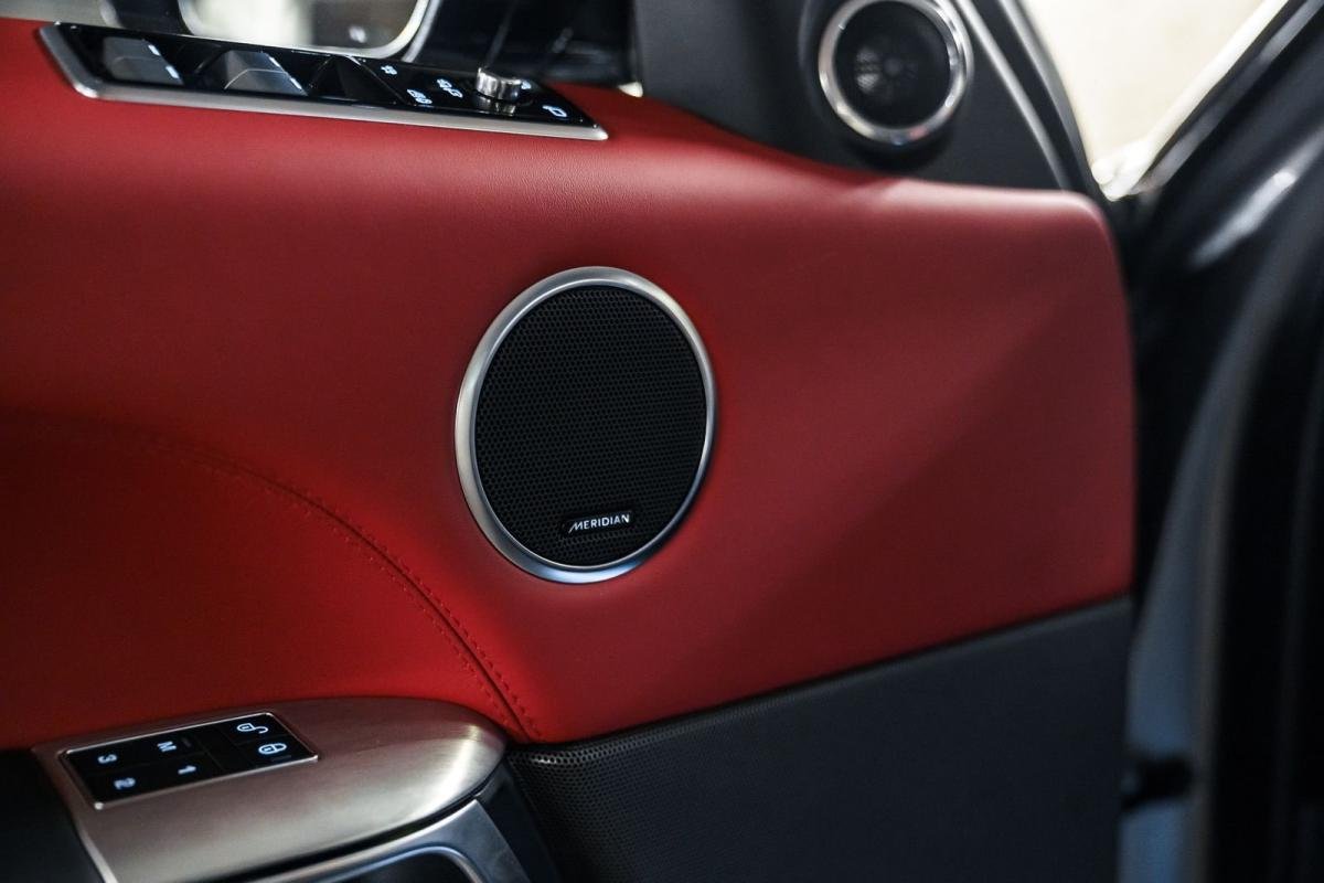 Land Rover Range Rover Sport - Photo 16
