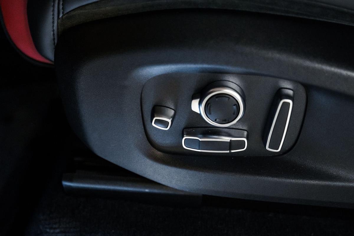 Land Rover Range Rover Sport - Photo 31