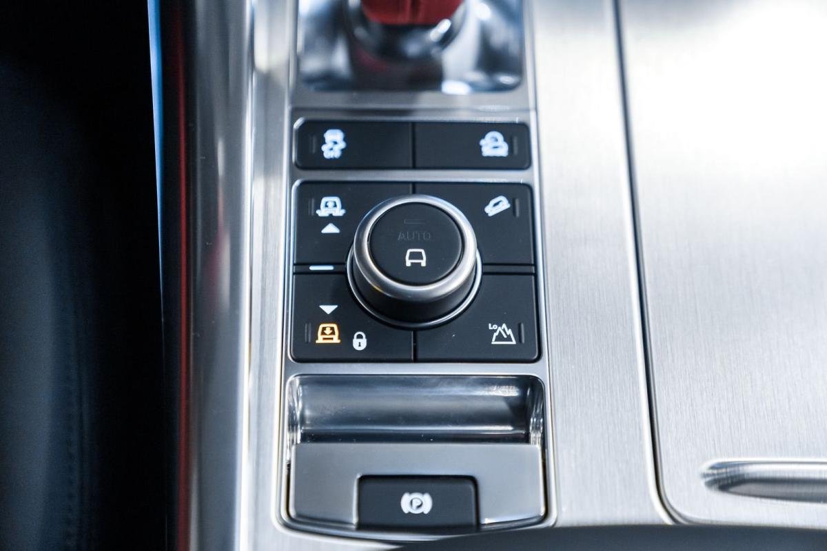 Land Rover Range Rover Sport - Photo 32