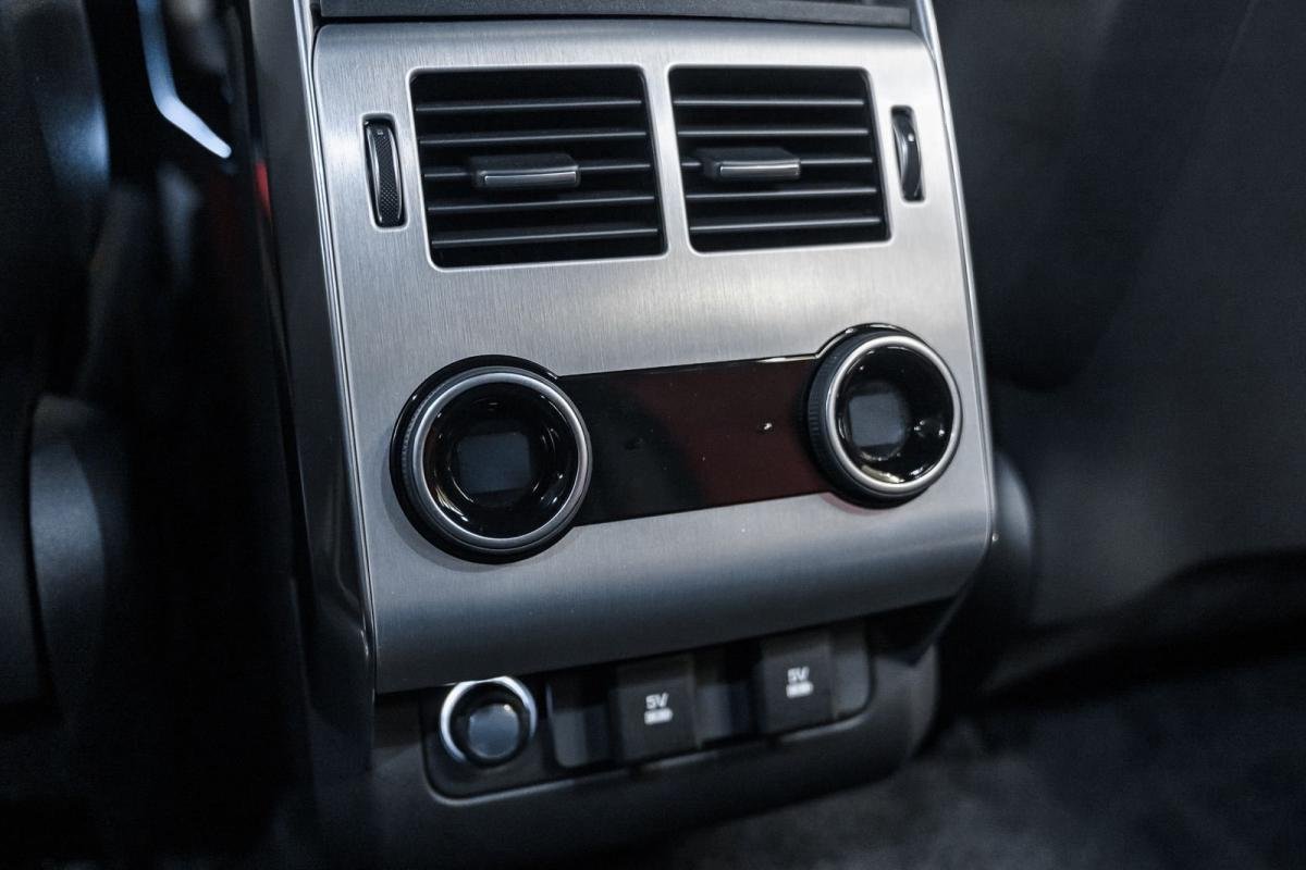 Land Rover Range Rover Sport - Photo 33