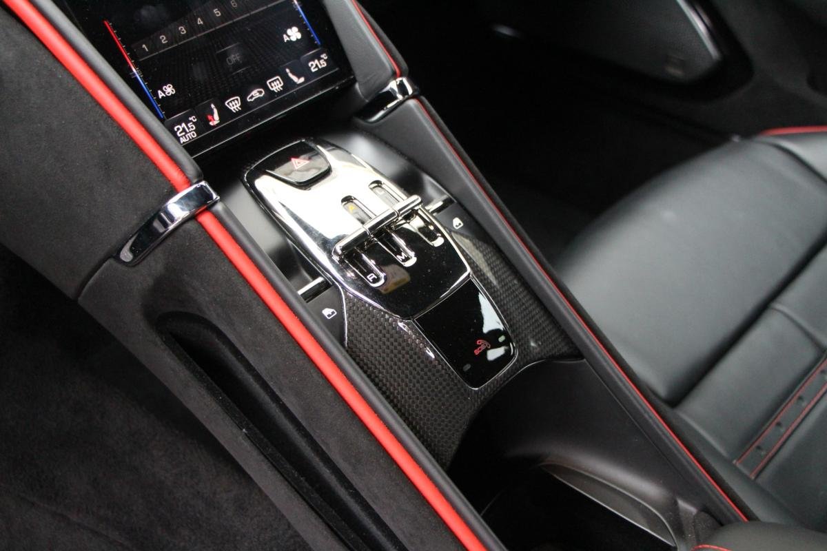 Ferrari ROMA - Photo 13