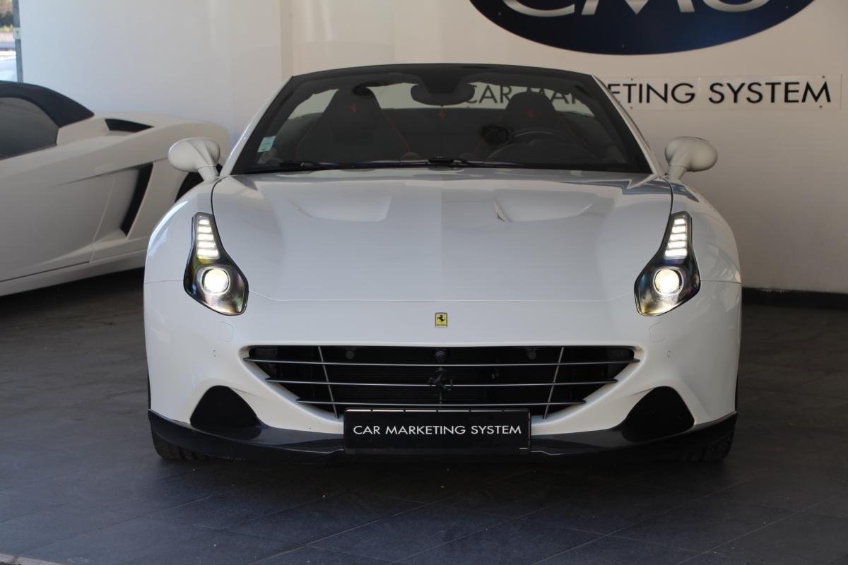 Ferrari California - Photo 16