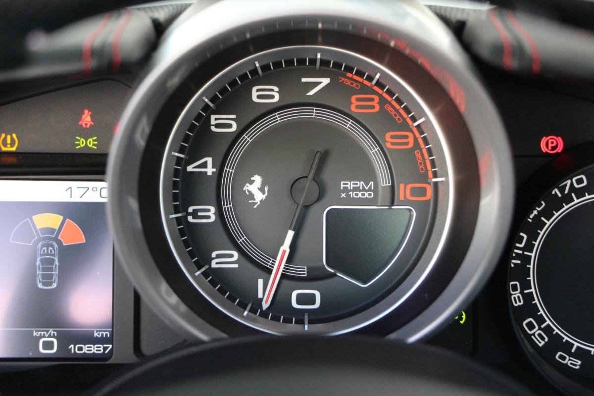 Ferrari California - Photo 26