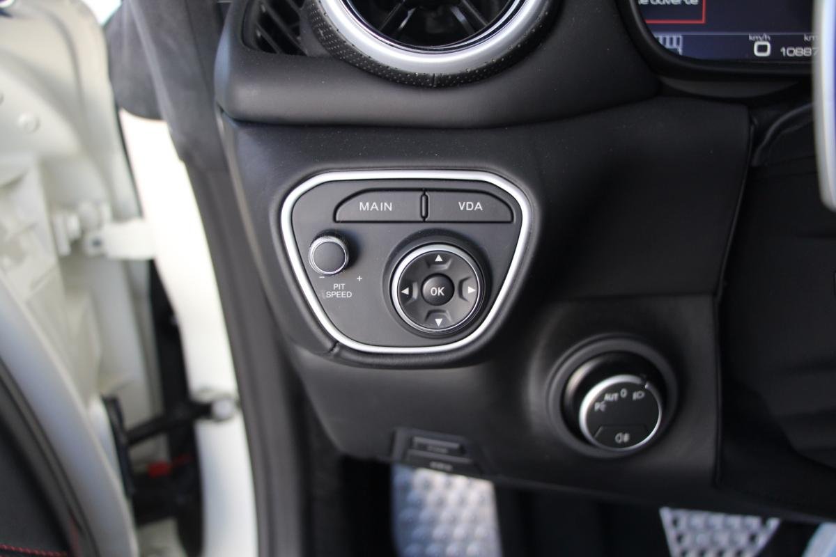 Ferrari California - Photo 10