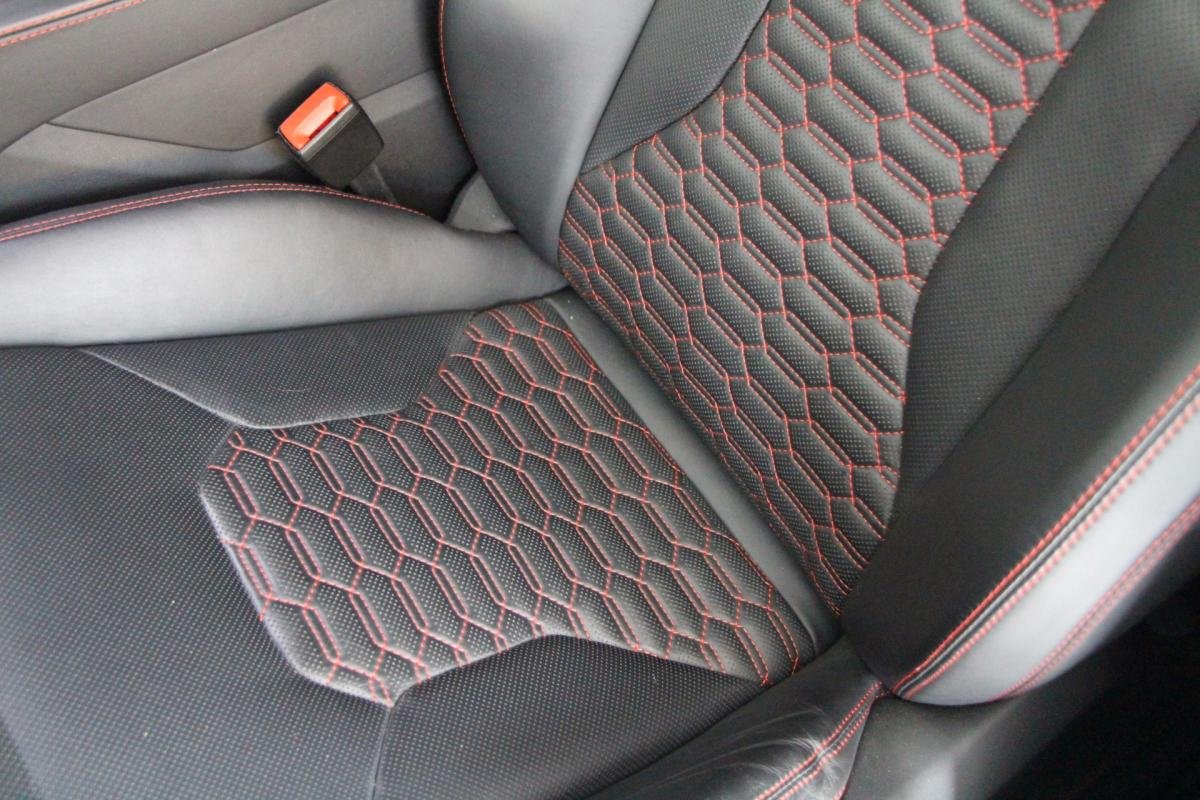 Lamborghini Urus - Photo 12