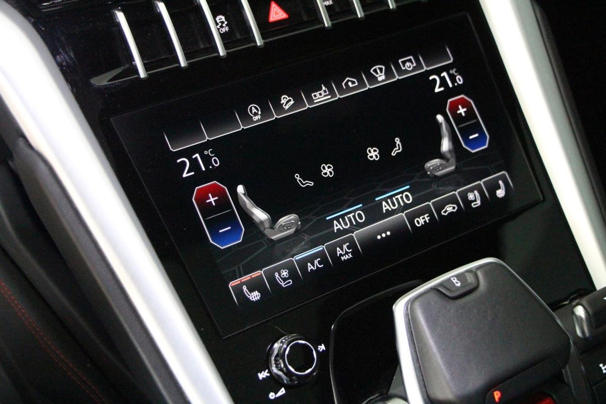 Lamborghini Urus - Photo 17