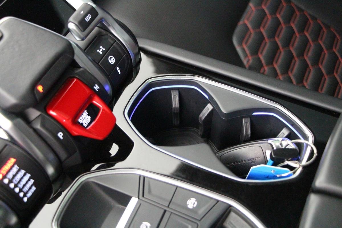 Lamborghini Urus - Photo 21
