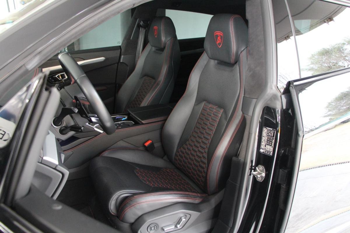 Lamborghini Urus - Photo 9