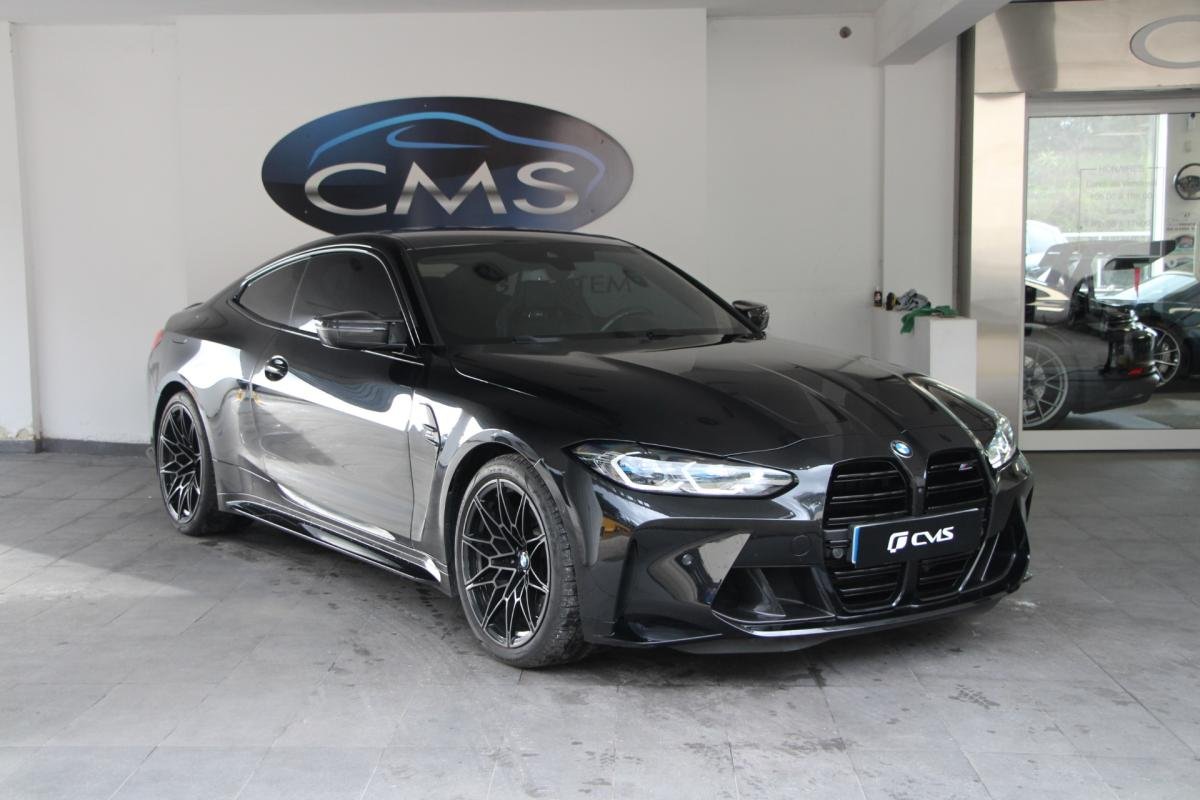 BMW M4 - Photo 1