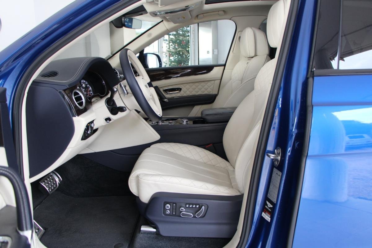 Bentley Bentayga - Photo 12