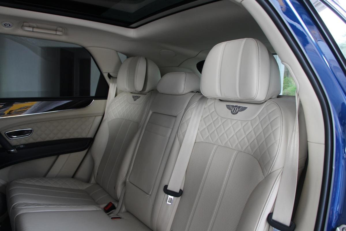 Bentley Bentayga - Photo 37