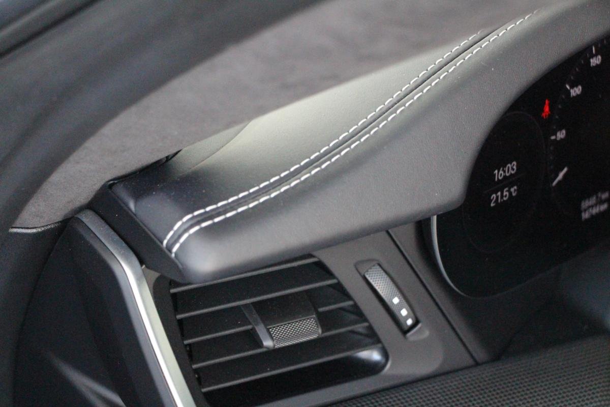 Porsche 911 - Photo 12