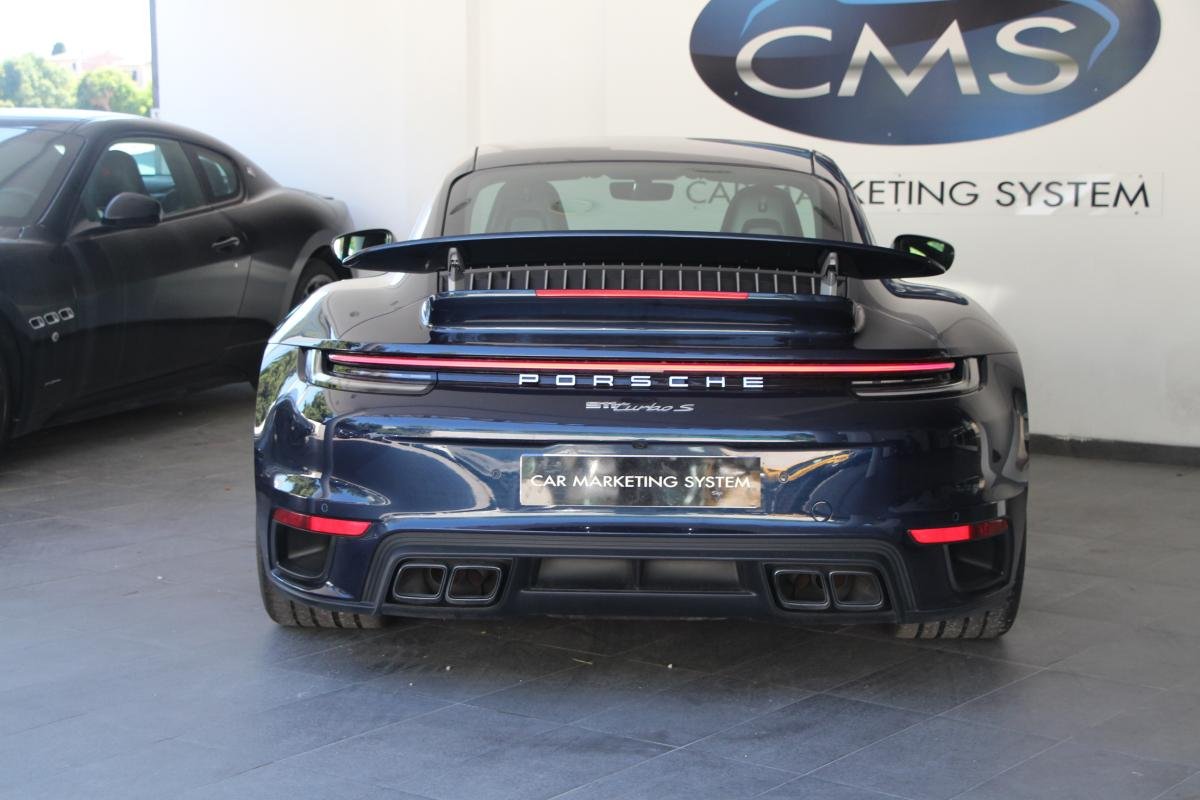 Porsche 911 - Photo 5