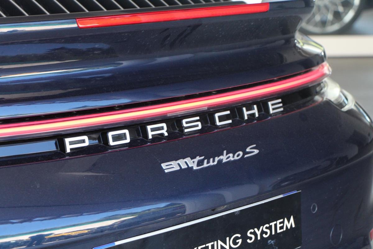 Porsche 911 - Photo 7