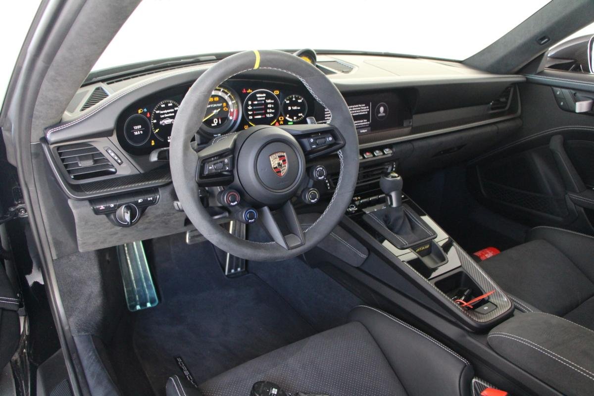 Porsche 911 - Photo 11