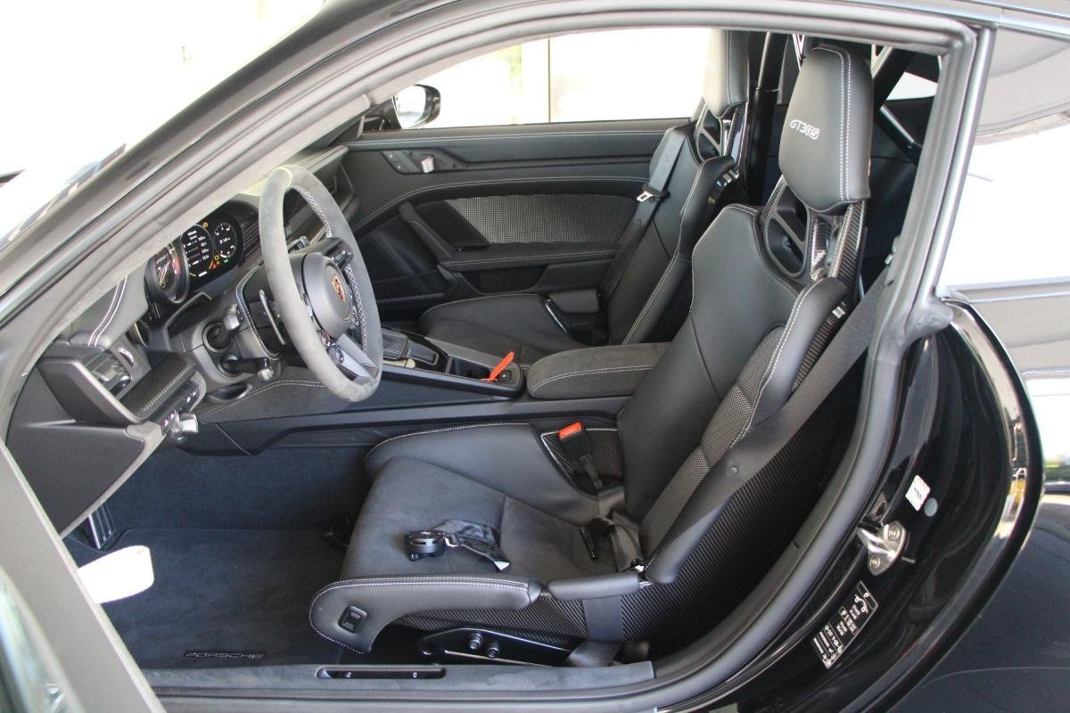 Porsche 911 - Photo 12