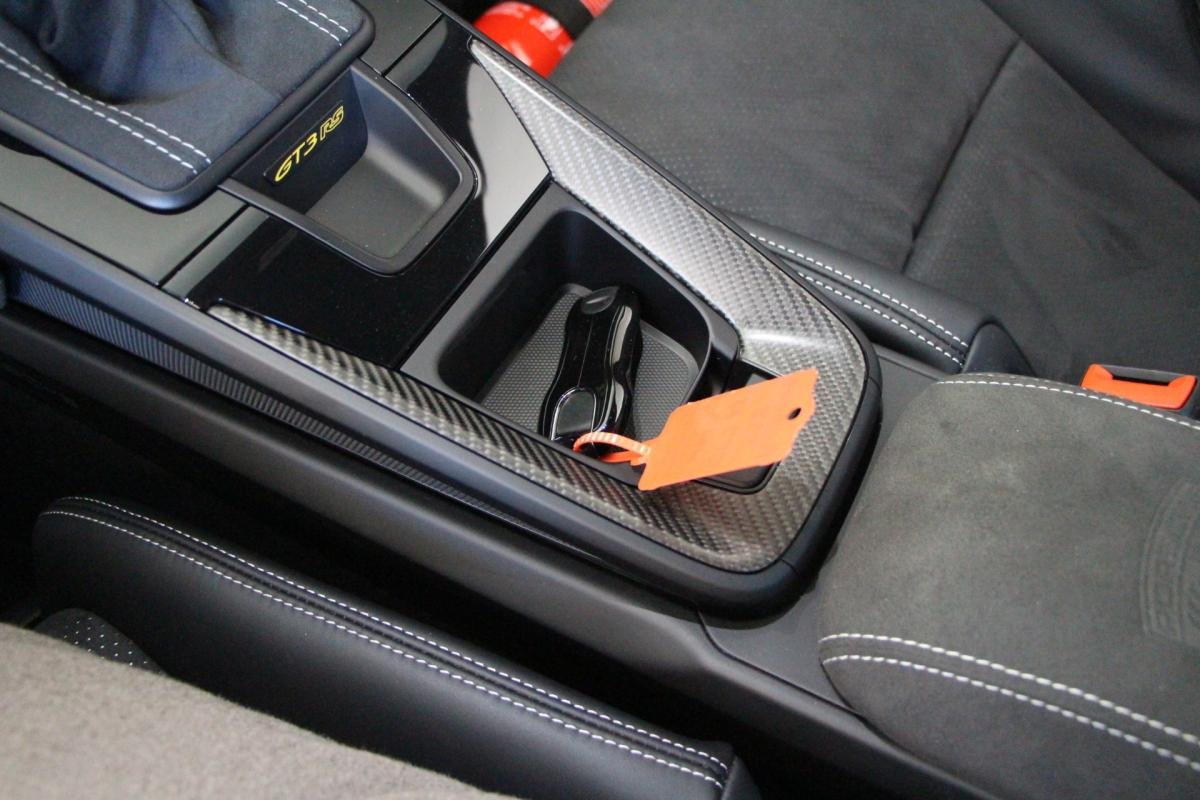 Porsche 911 - Photo 30