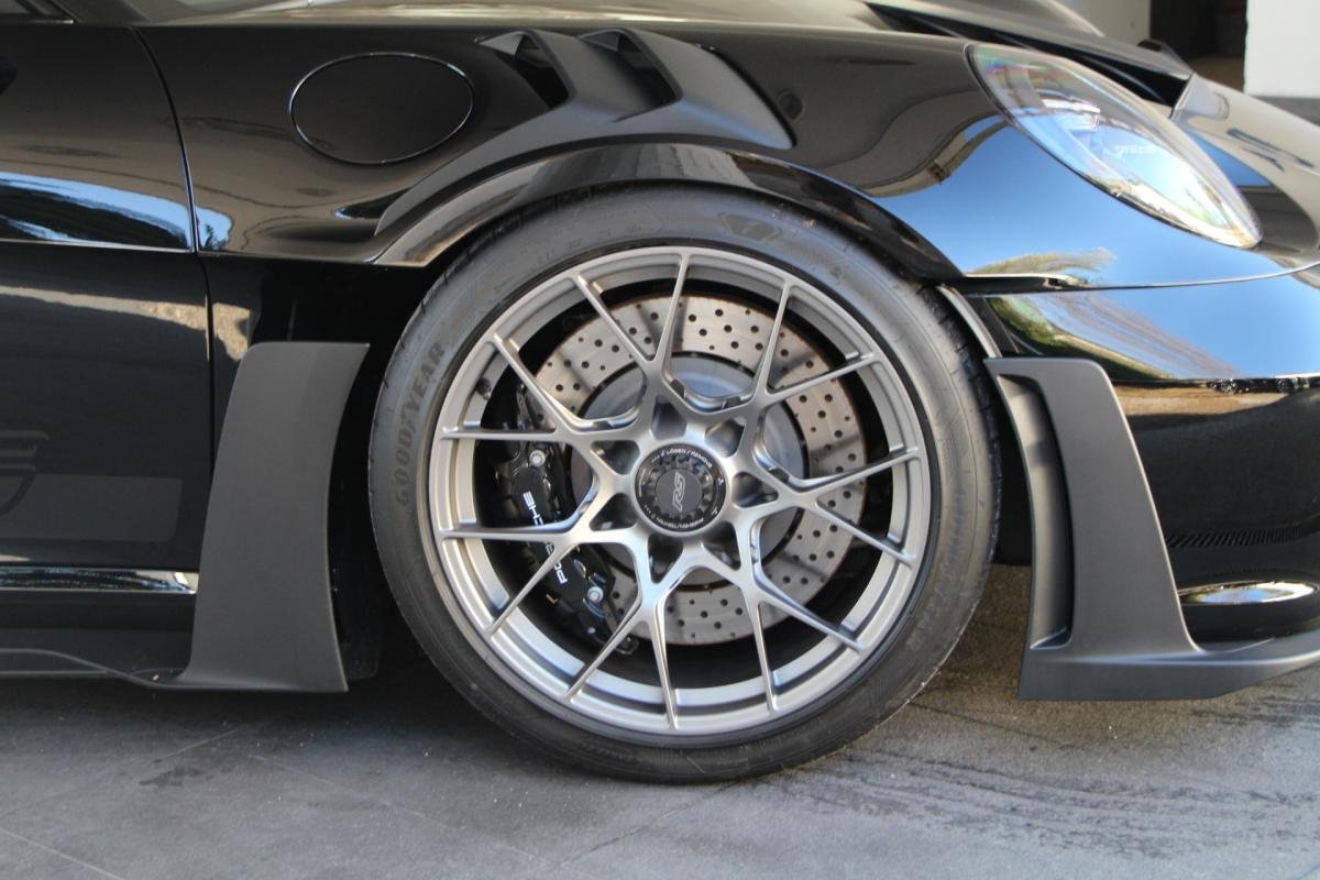 Porsche 911 - Photo 4