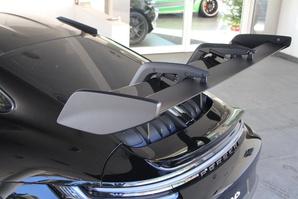Porsche 911 - Photo 9