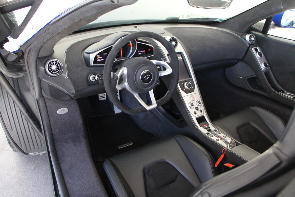 McLaren 650S - Photo 12