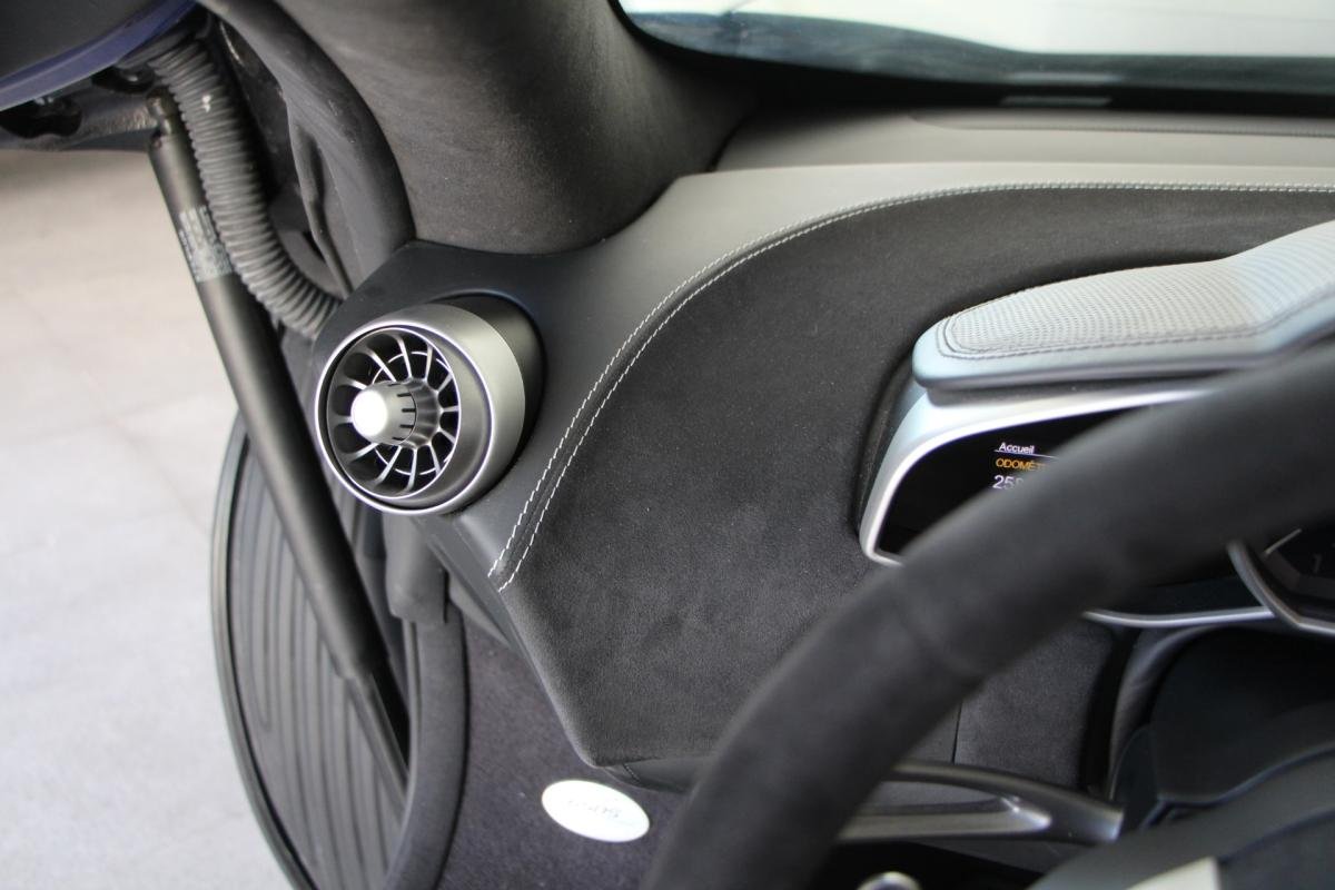 McLaren 650S - Photo 17