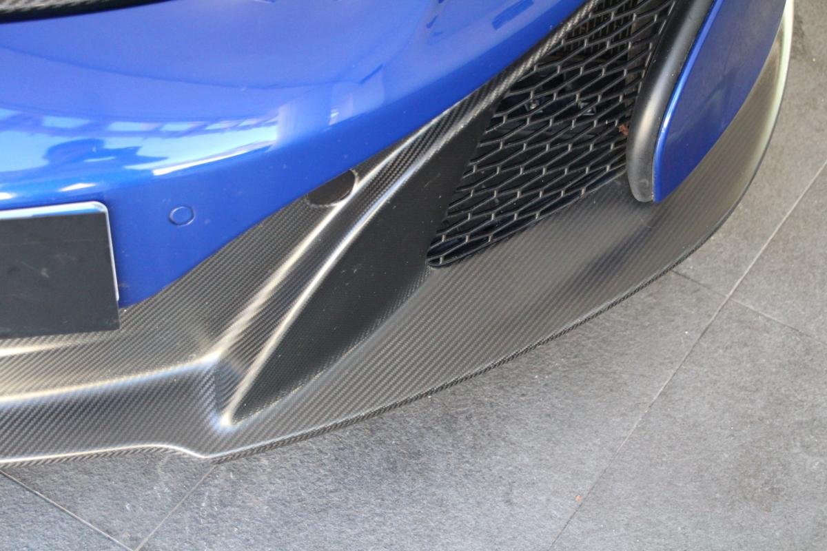 McLaren 650S - Photo 4