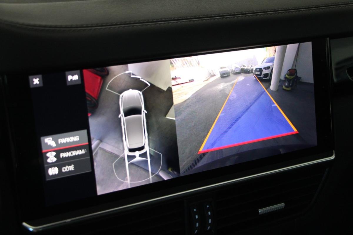 Porsche Cayenne - Photo 14