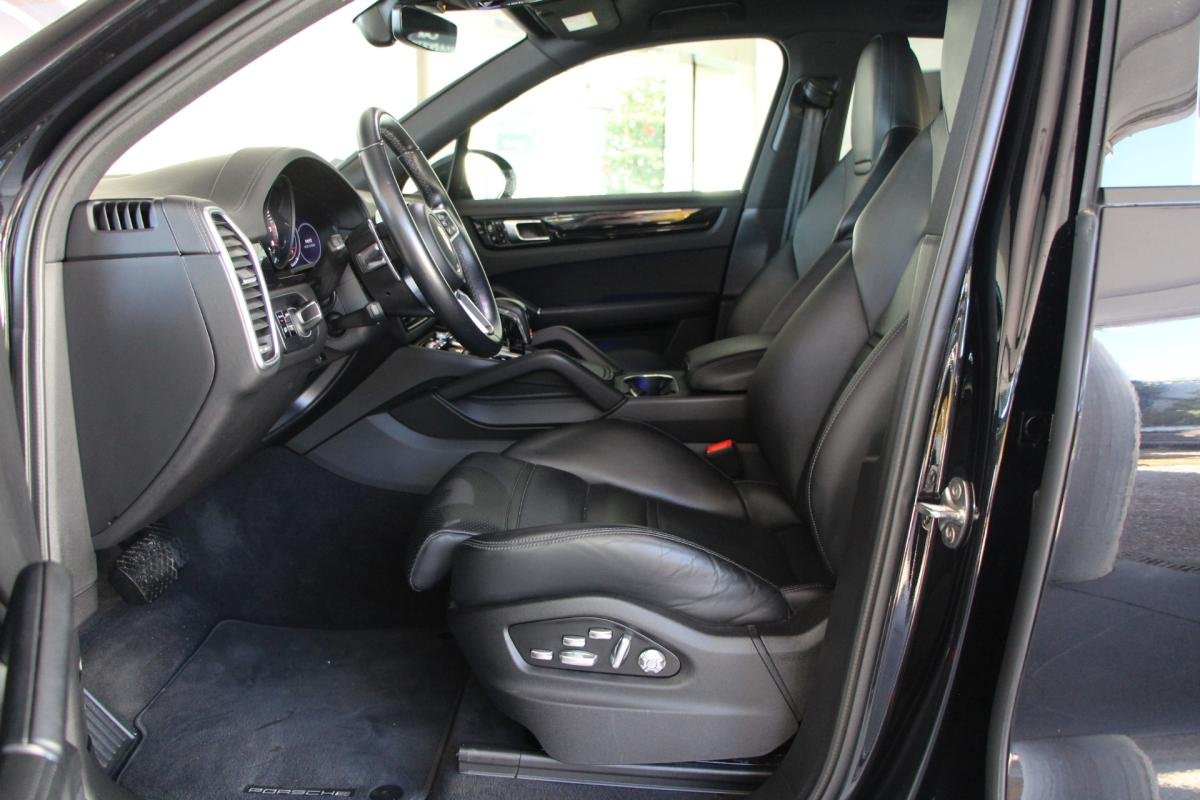 Porsche Cayenne - Photo 6