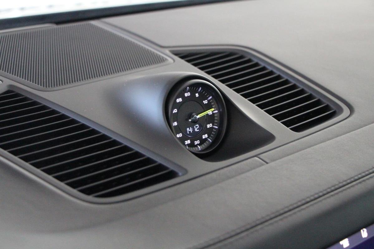 Porsche Cayenne - Photo 8