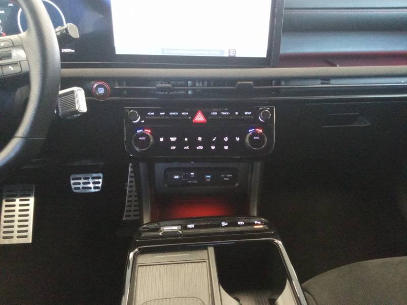 Hyundai Tucson - Photo 12