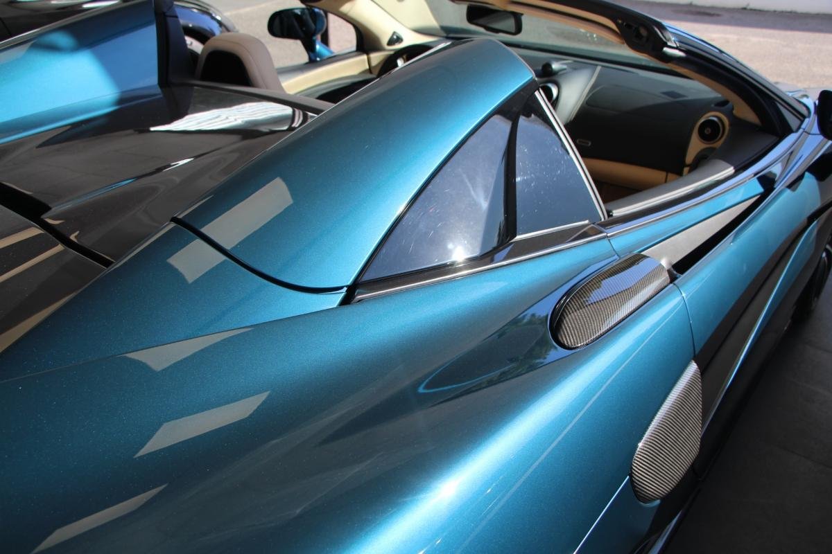 McLaren 570S - Photo 11