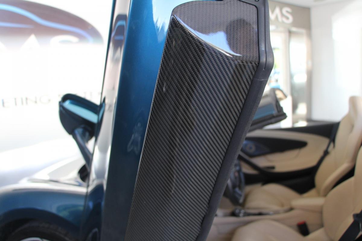 McLaren 570S - Photo 14
