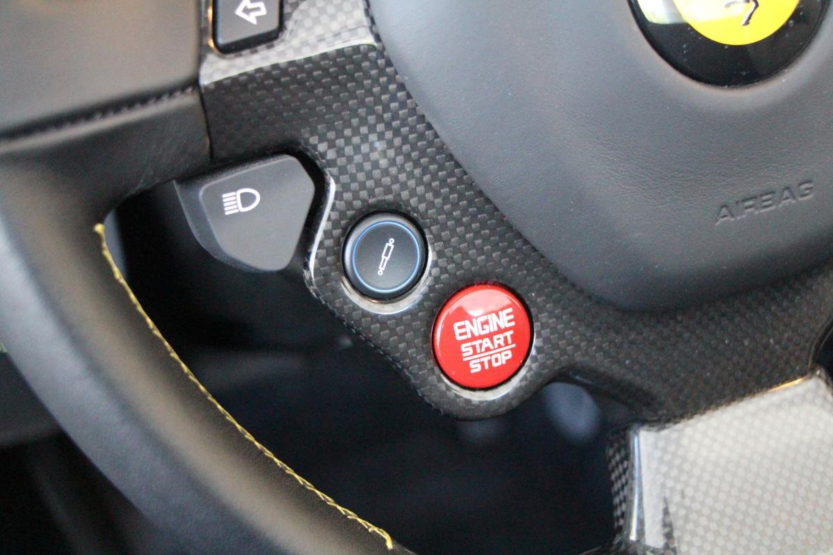 Ferrari 488 Spider - Photo 15