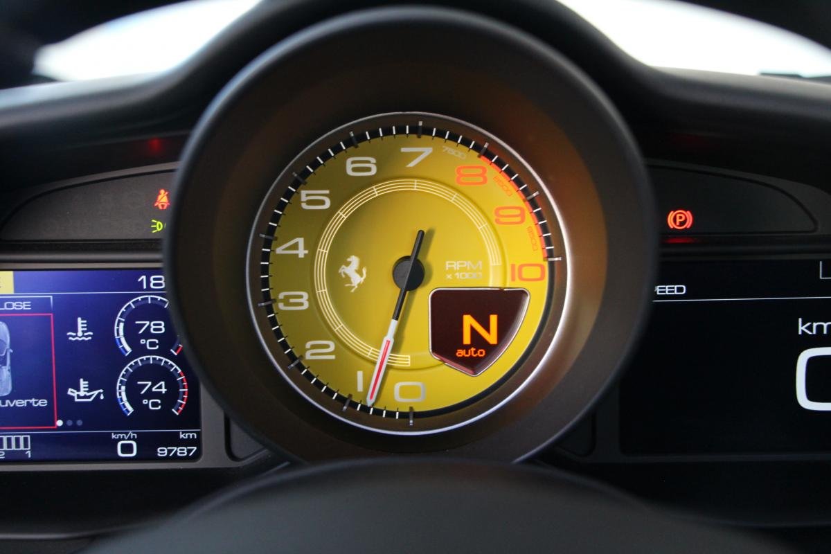 Ferrari 488 Spider - Photo 18