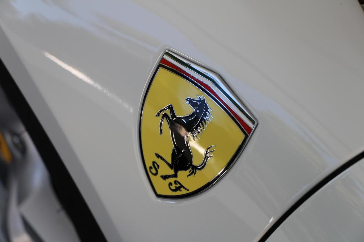 Ferrari 488 Spider - Photo 9