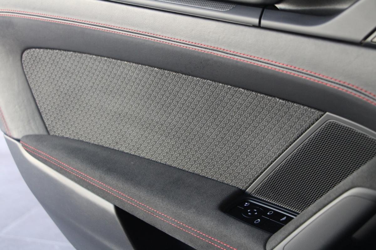 Porsche 911 - Photo 26