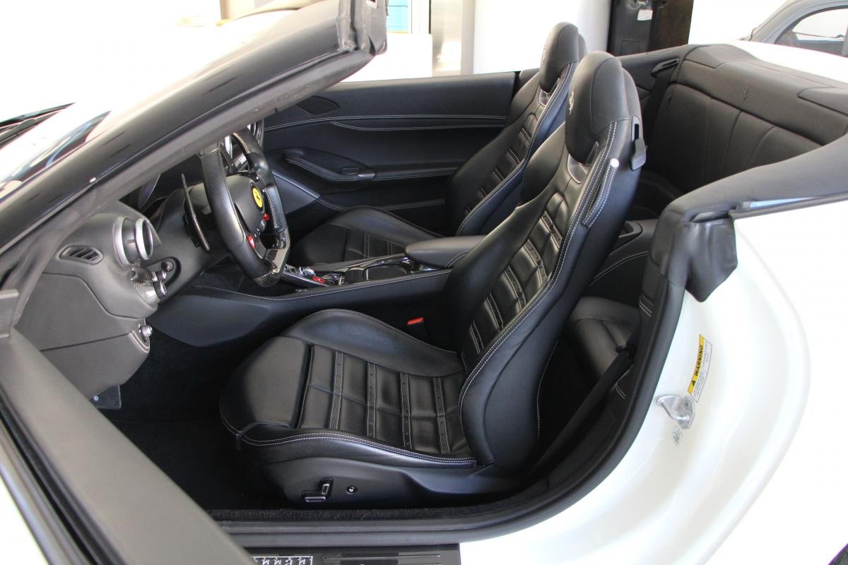 Ferrari Portofino - Photo 12