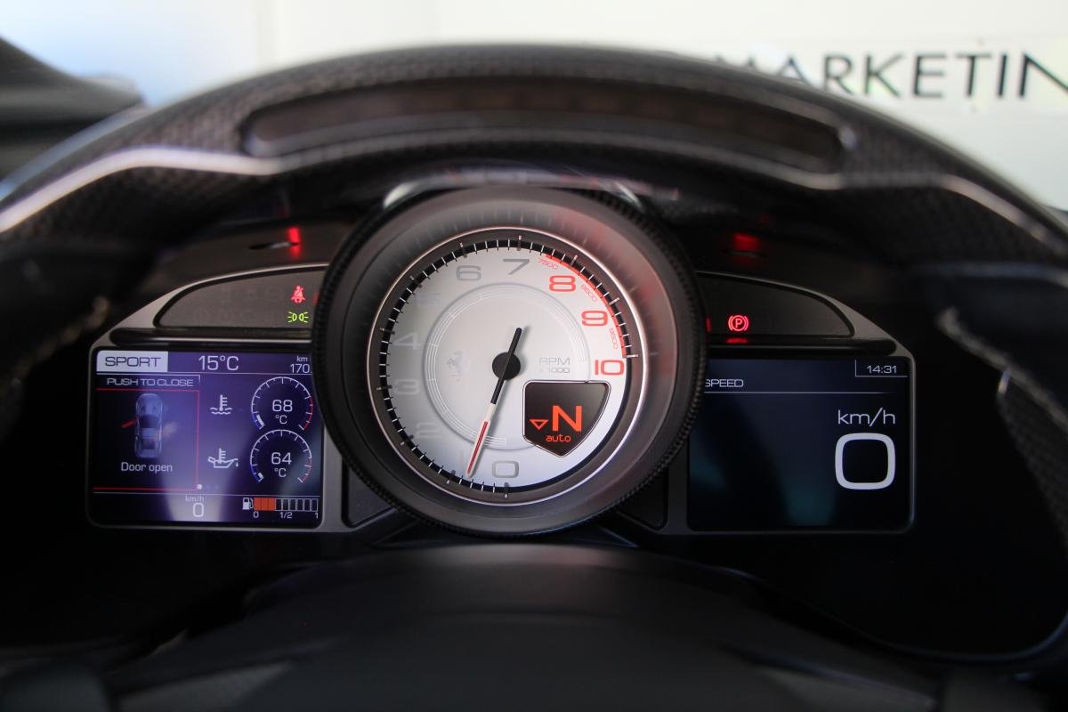 Ferrari Portofino - Photo 23