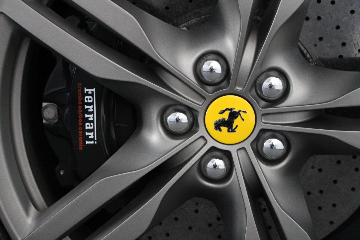 Ferrari Portofino - Photo 40