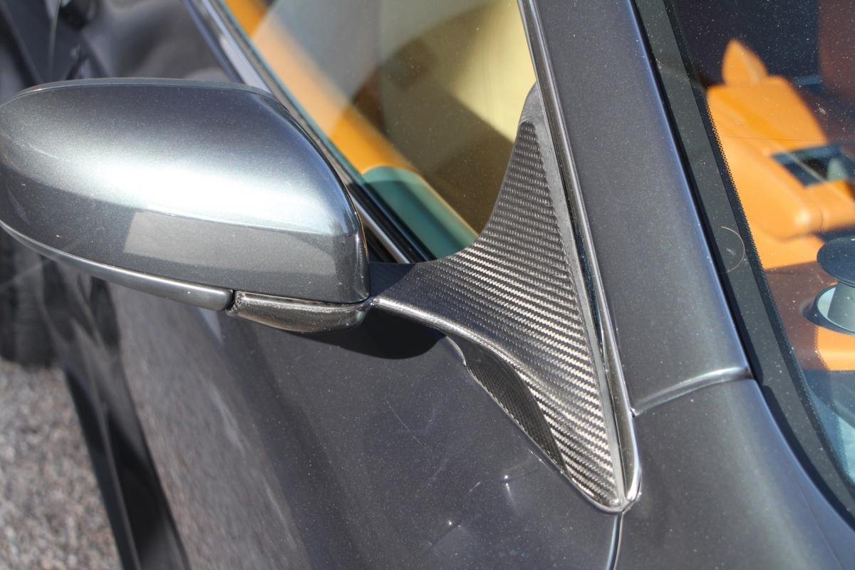 Aston Martin DBS - Photo 7