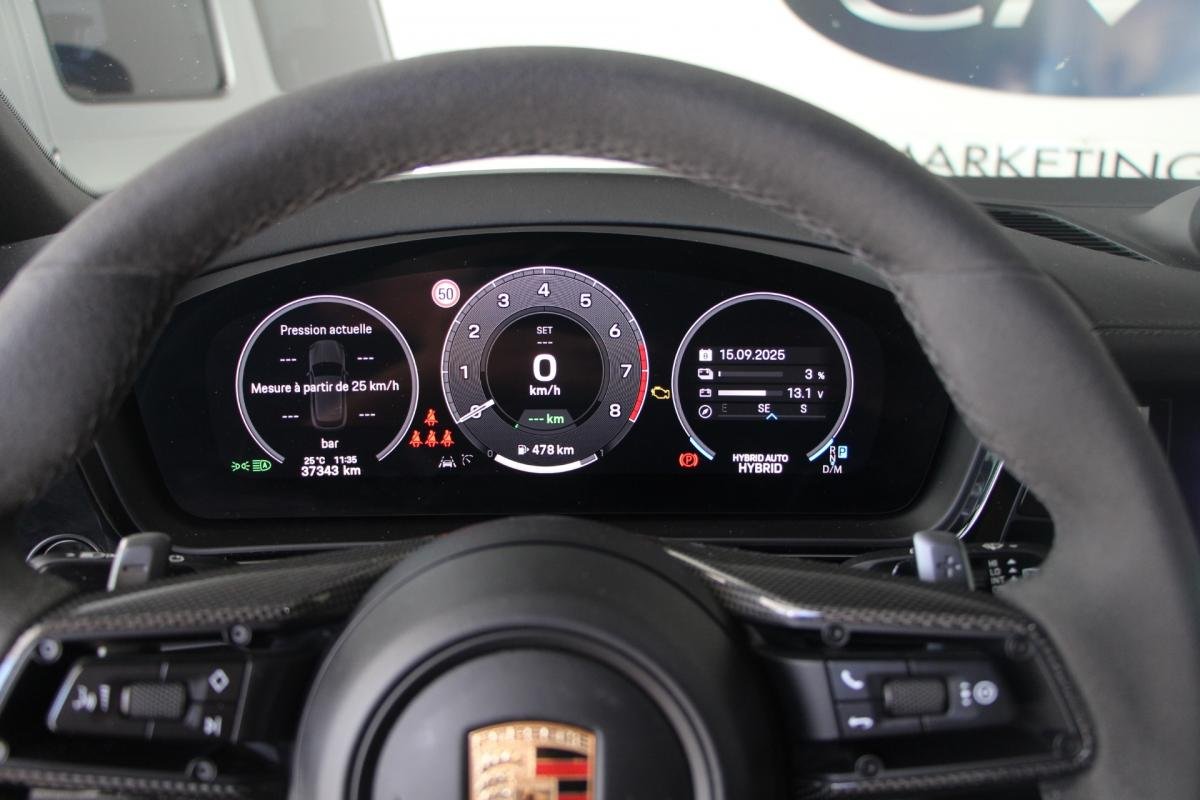 Porsche Cayenne - Photo 12