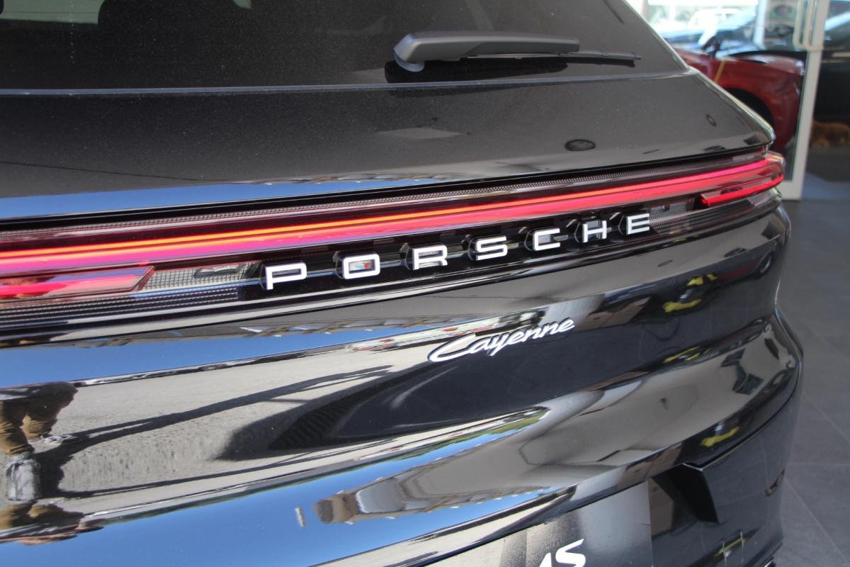 Porsche Cayenne - Photo 15