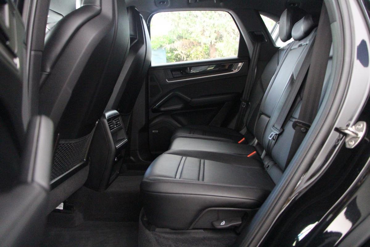 Porsche Cayenne - Photo 20