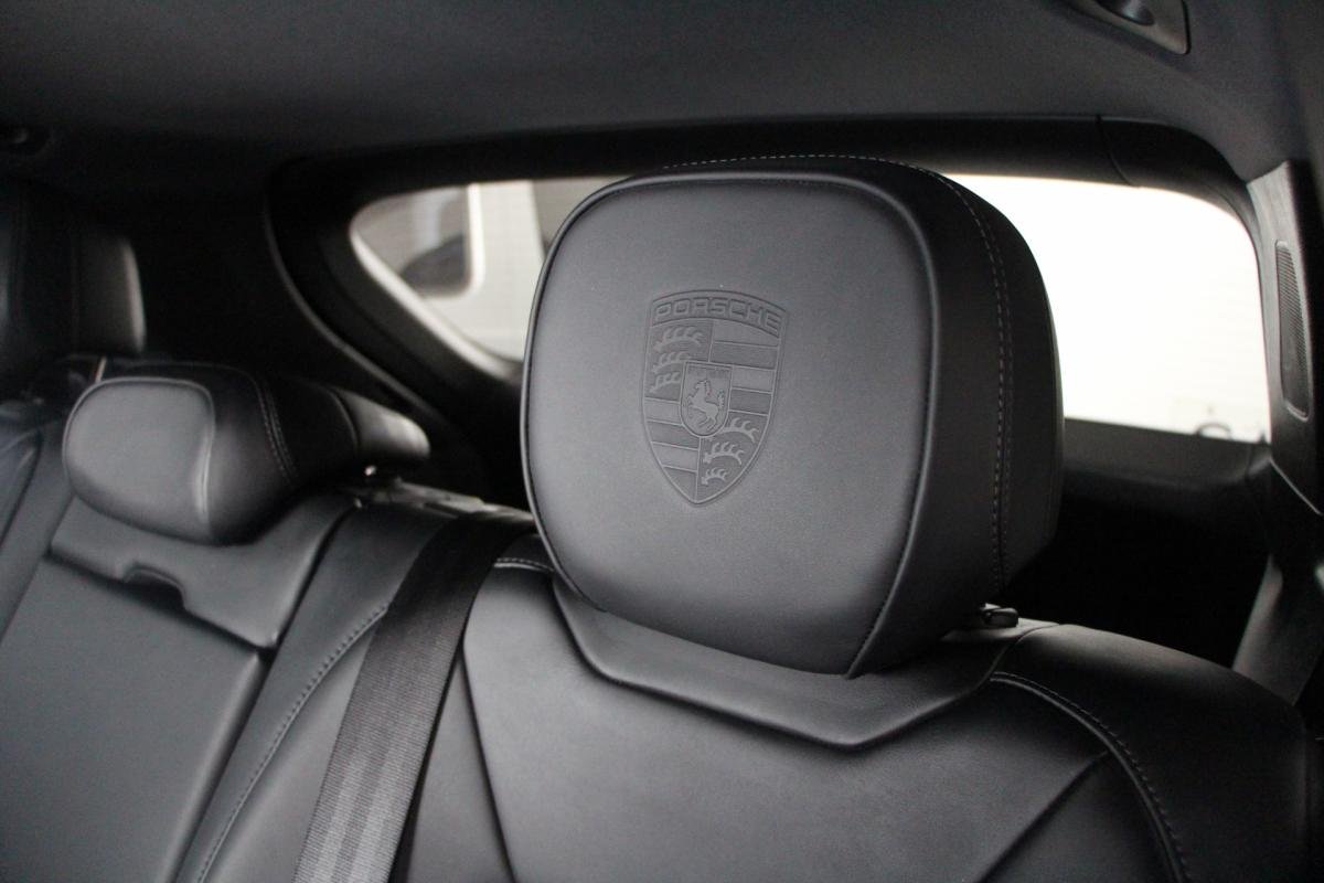Porsche Cayenne - Photo 21