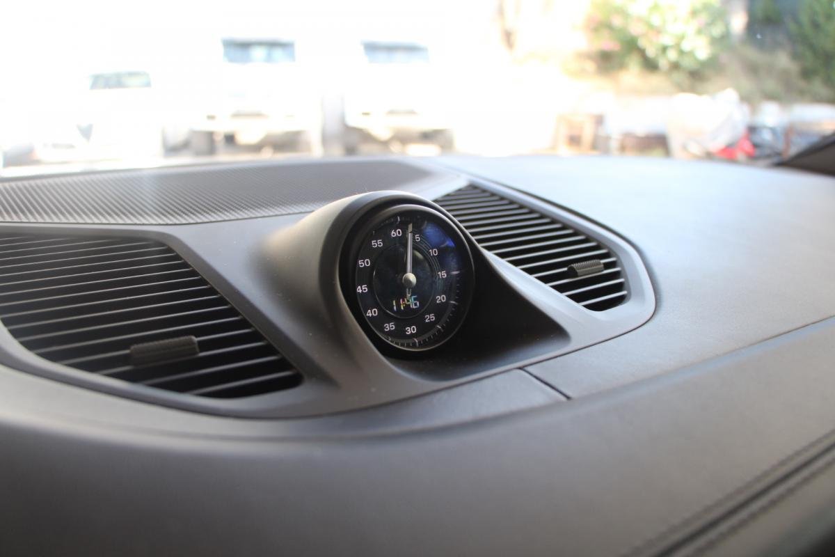 Porsche Cayenne - Photo 24