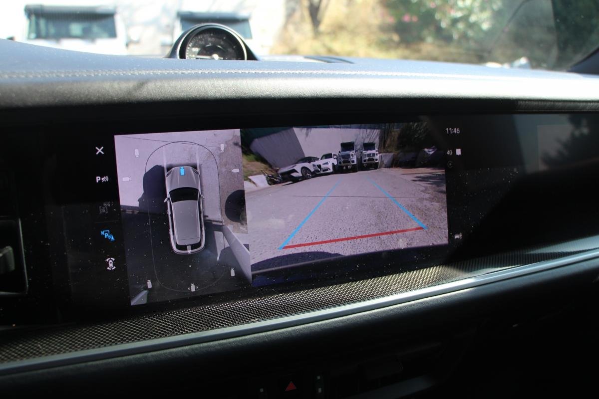 Porsche Cayenne - Photo 26