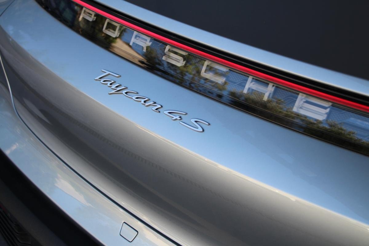 Porsche taycan - Photo 19