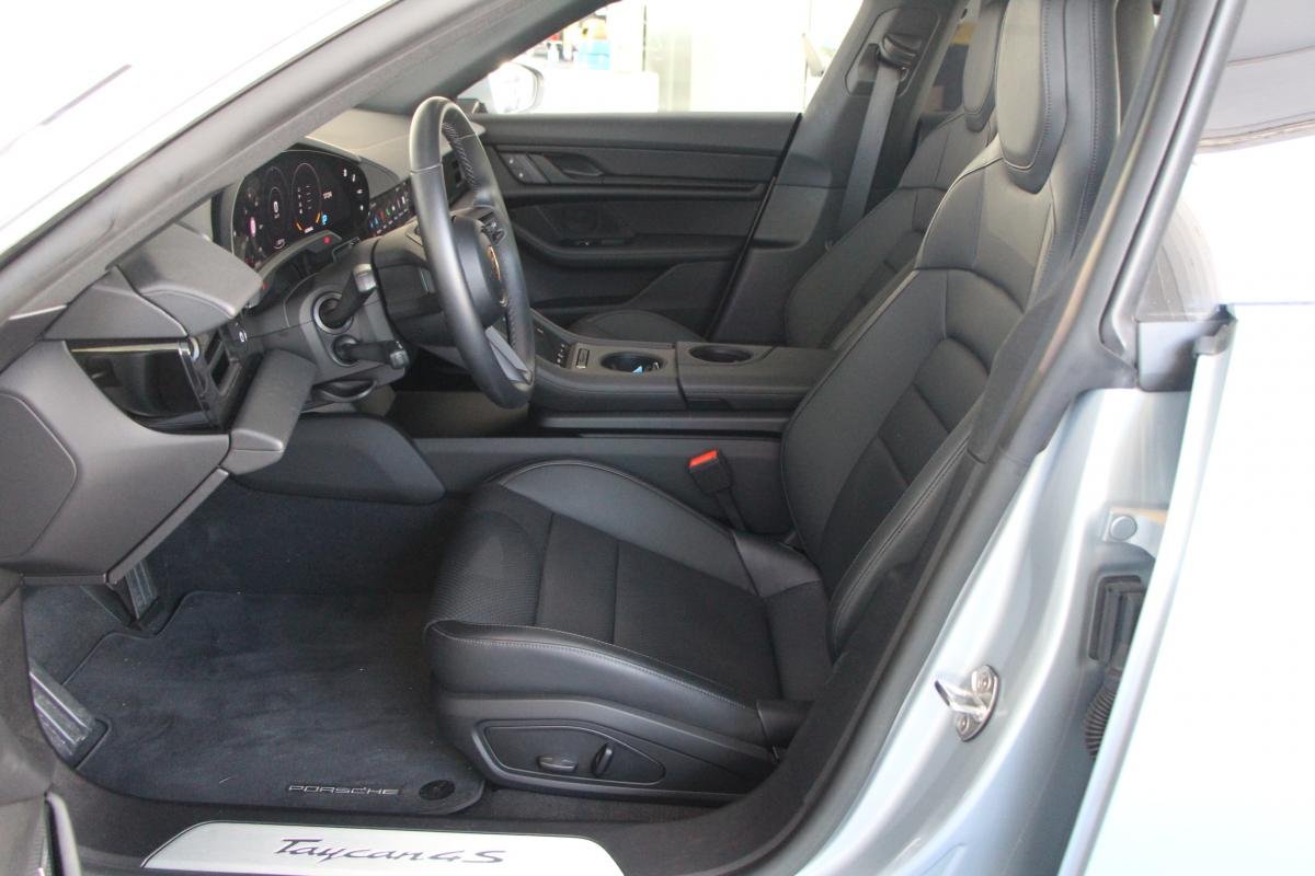 Porsche taycan - Photo 6