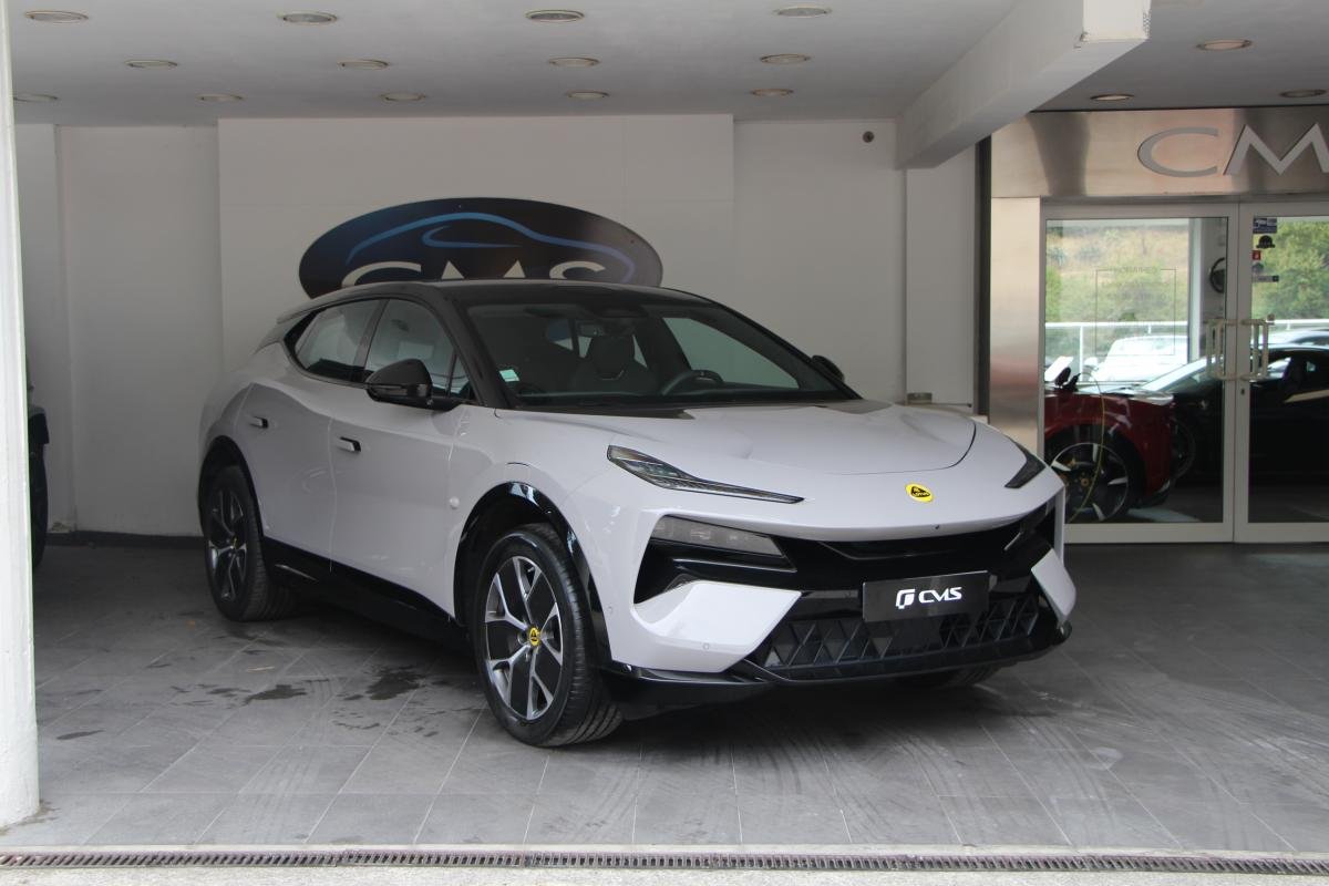 Lotus eletre
