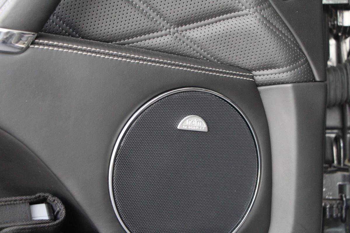 Bentley Flying Spur - Photo 11